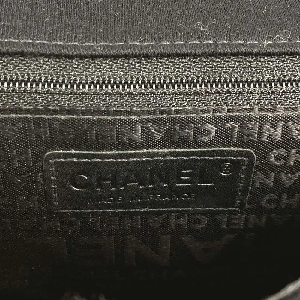 CHANEL Black Logo Shoulder Bag